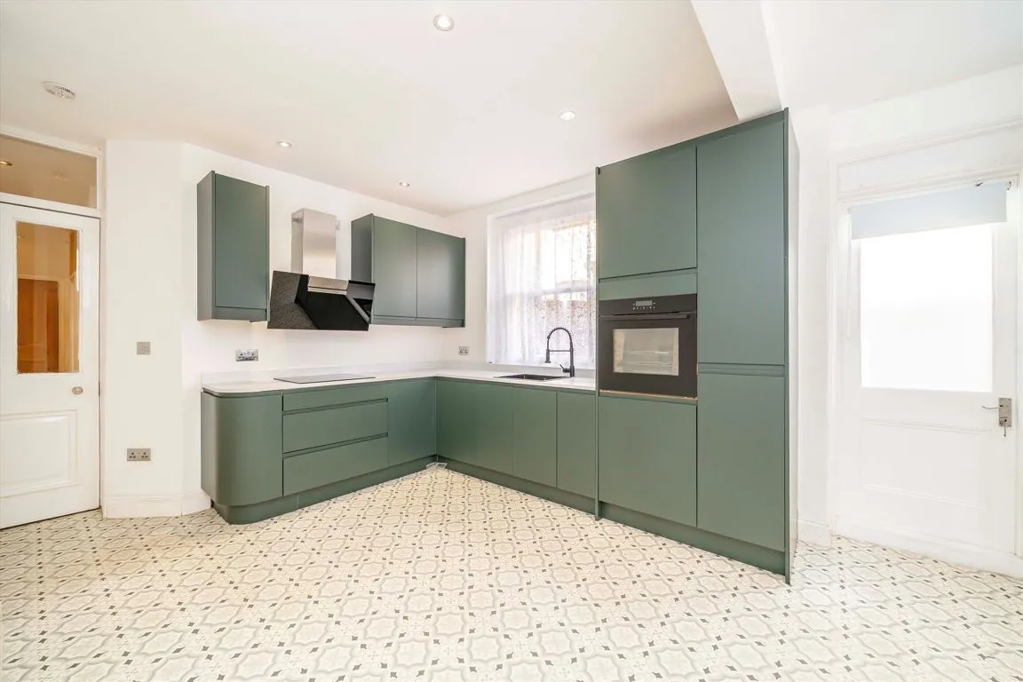 Emlyn Road, W12, photo 3