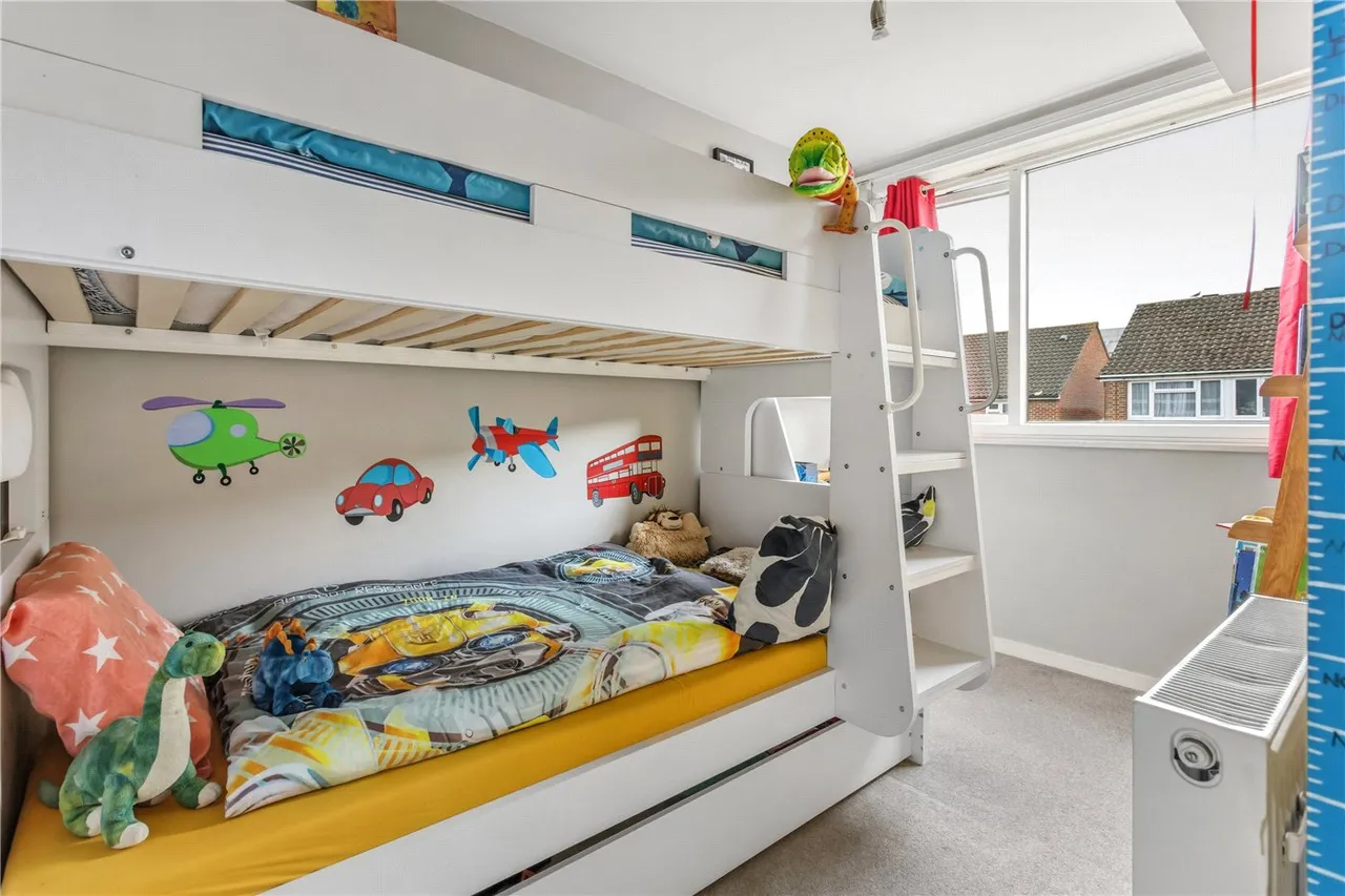 Effort Street, London, SW17, photo 4