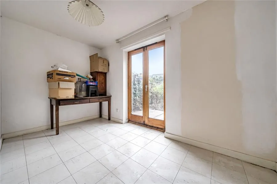 Avon Gardens, West Bridgford, NG2, photo 4