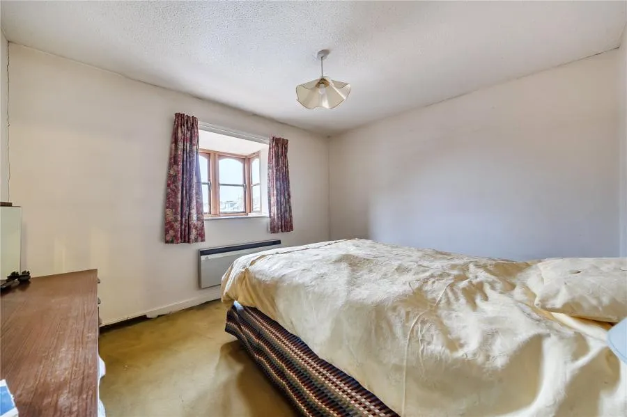 Avon Gardens, West Bridgford, NG2, photo 5