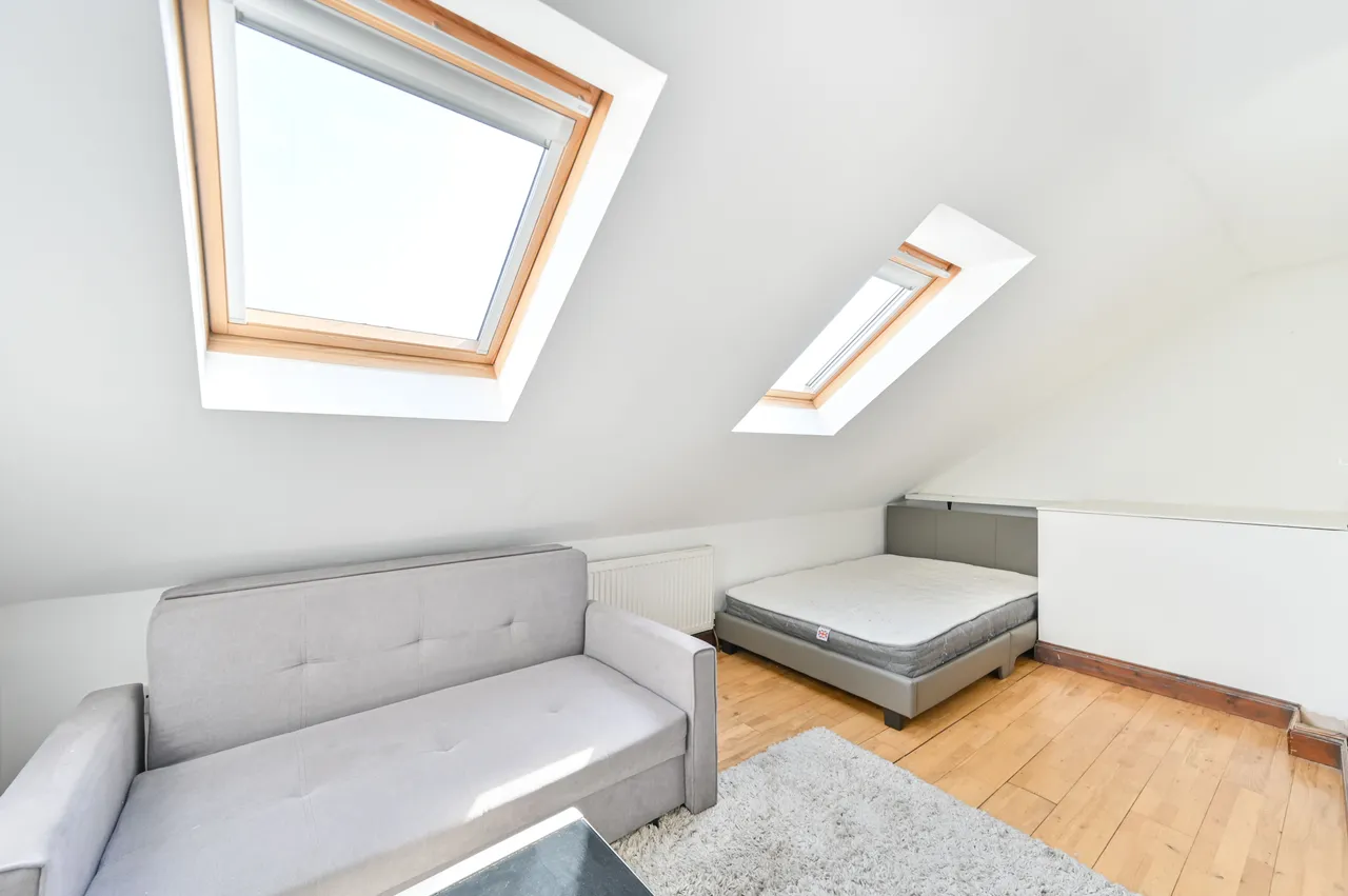 109 Grasmere Avenue, Wembley, photo 7