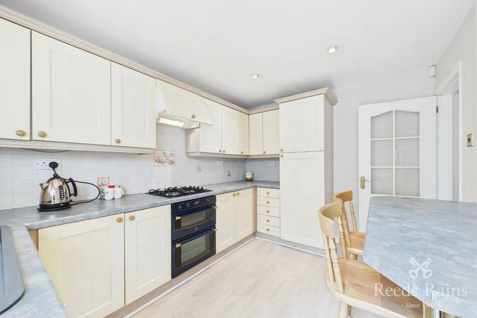 Buckley Close, Hyde, SK14, photo 14