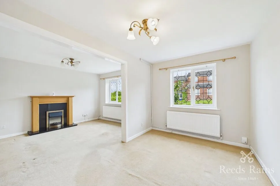 Buckley Close, Hyde, SK14, photo 3