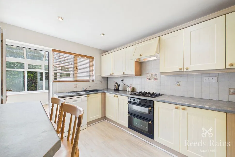 Buckley Close, Hyde, SK14, photo 5