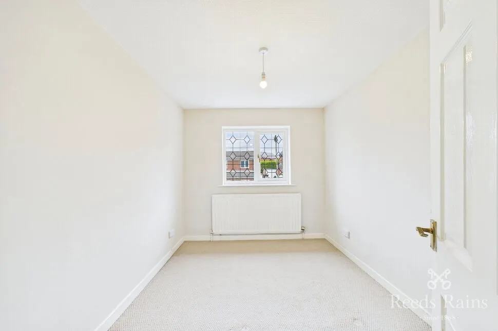Buckley Close, Hyde, SK14, photo 12