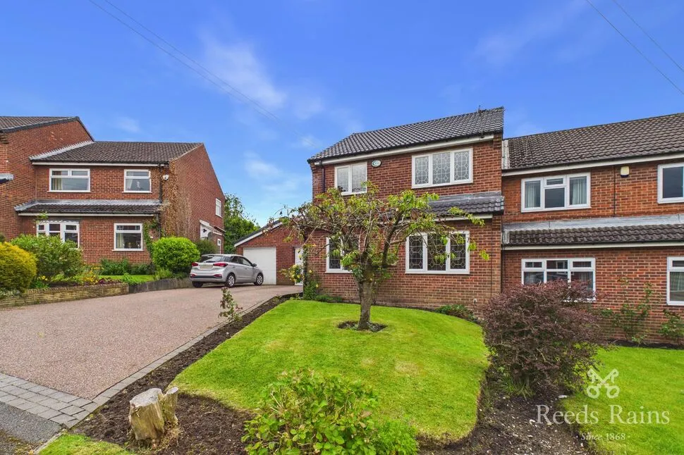 Buckley Close, Hyde, SK14, photo 13
