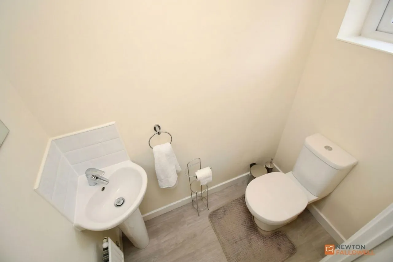 Indigo Drive, Burbage, LE10, photo 11