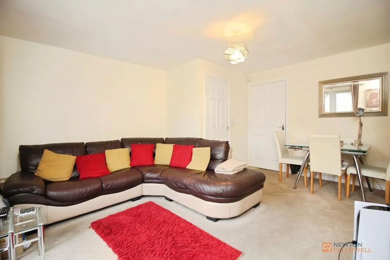 Indigo Drive, Burbage, LE10, photo 9