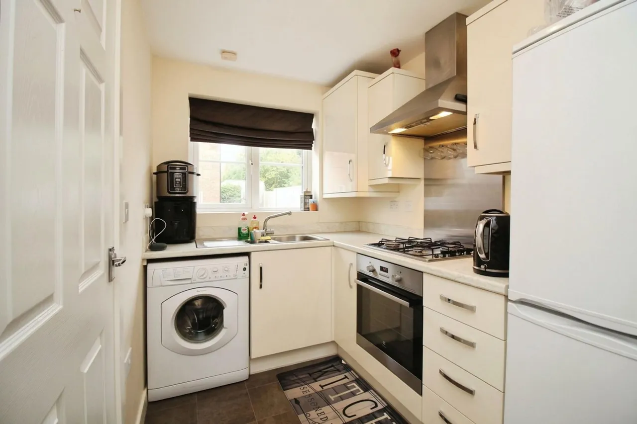 Indigo Drive, Burbage, LE10, photo 4