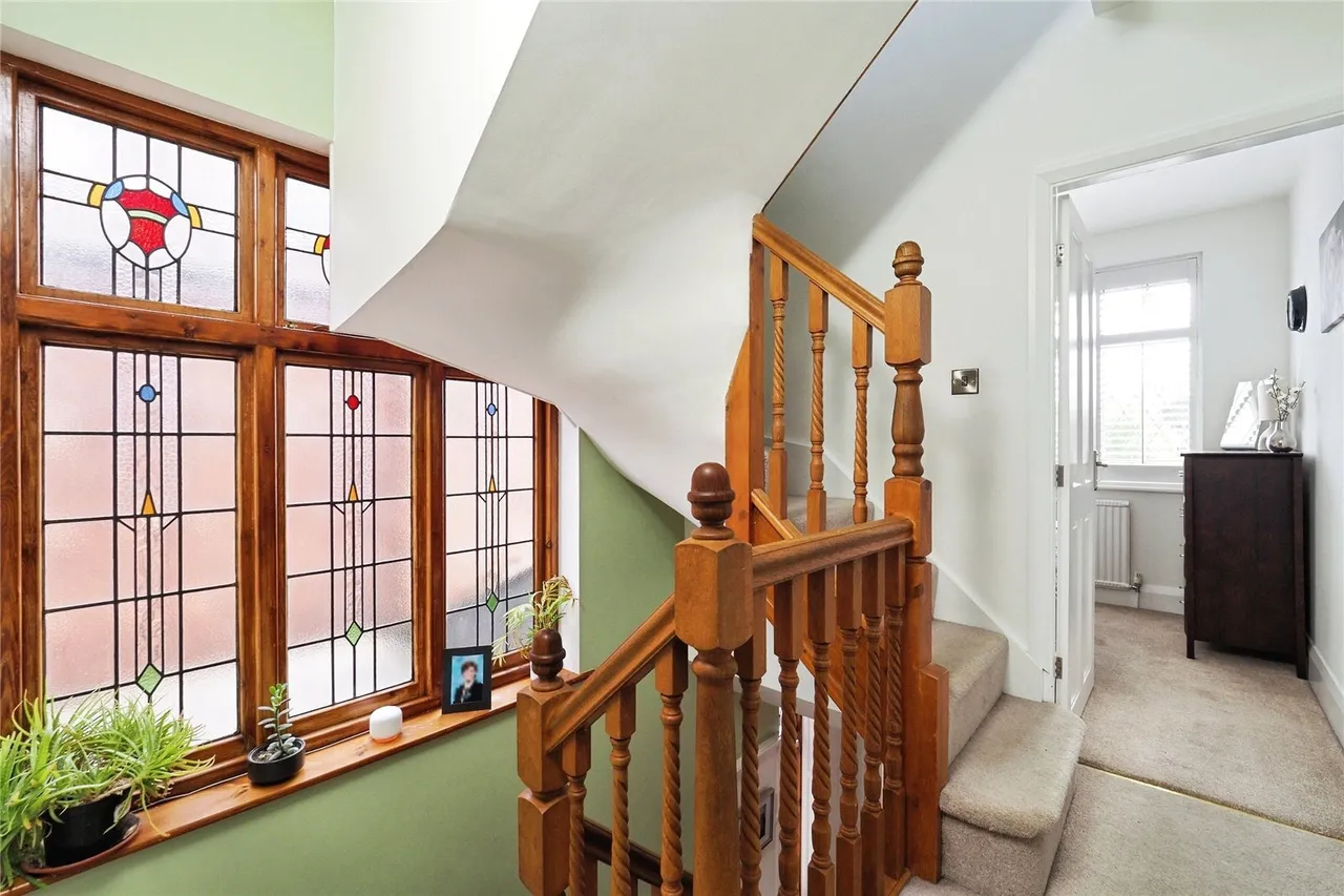 Wollaton Road, Wollaton, Nottingham, NG8, photo 15