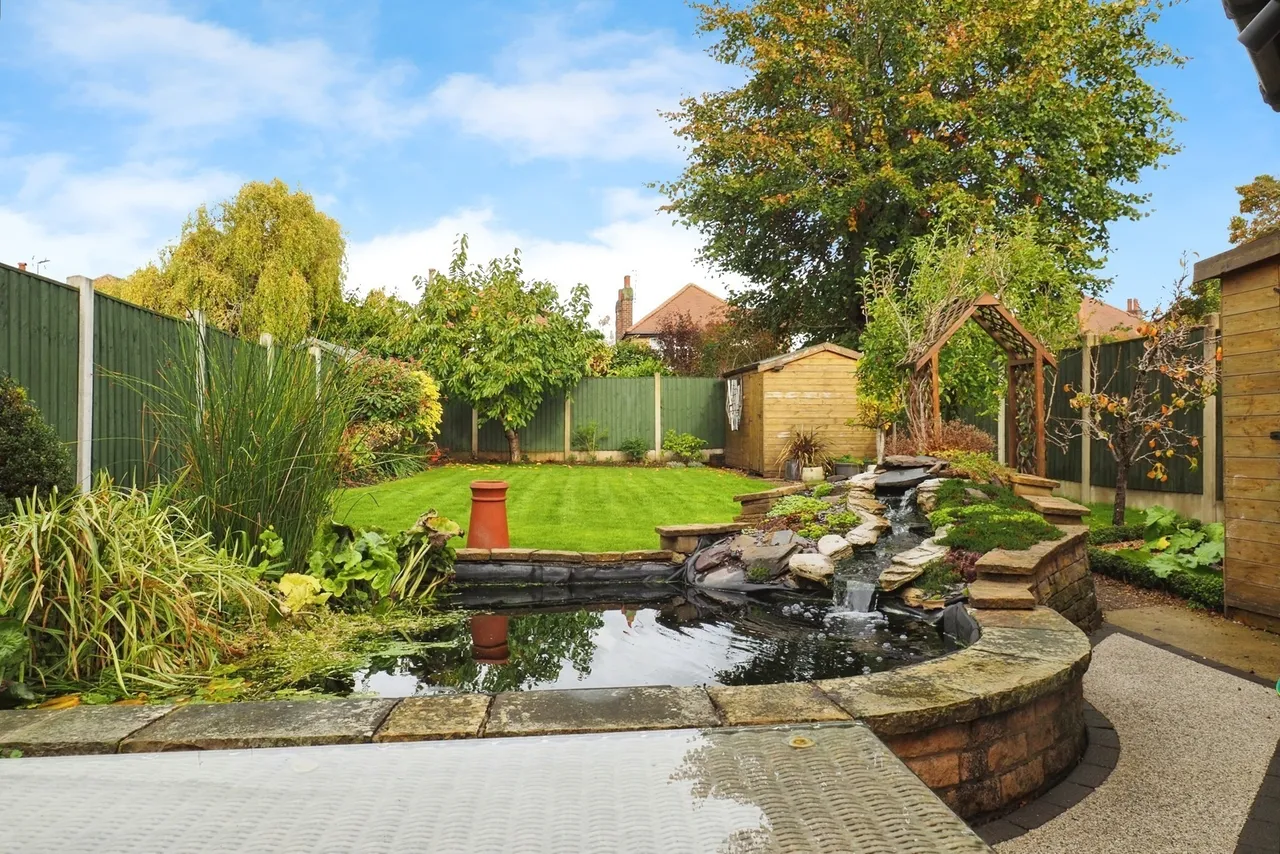 Wollaton Road, Wollaton, Nottingham, NG8, photo 26