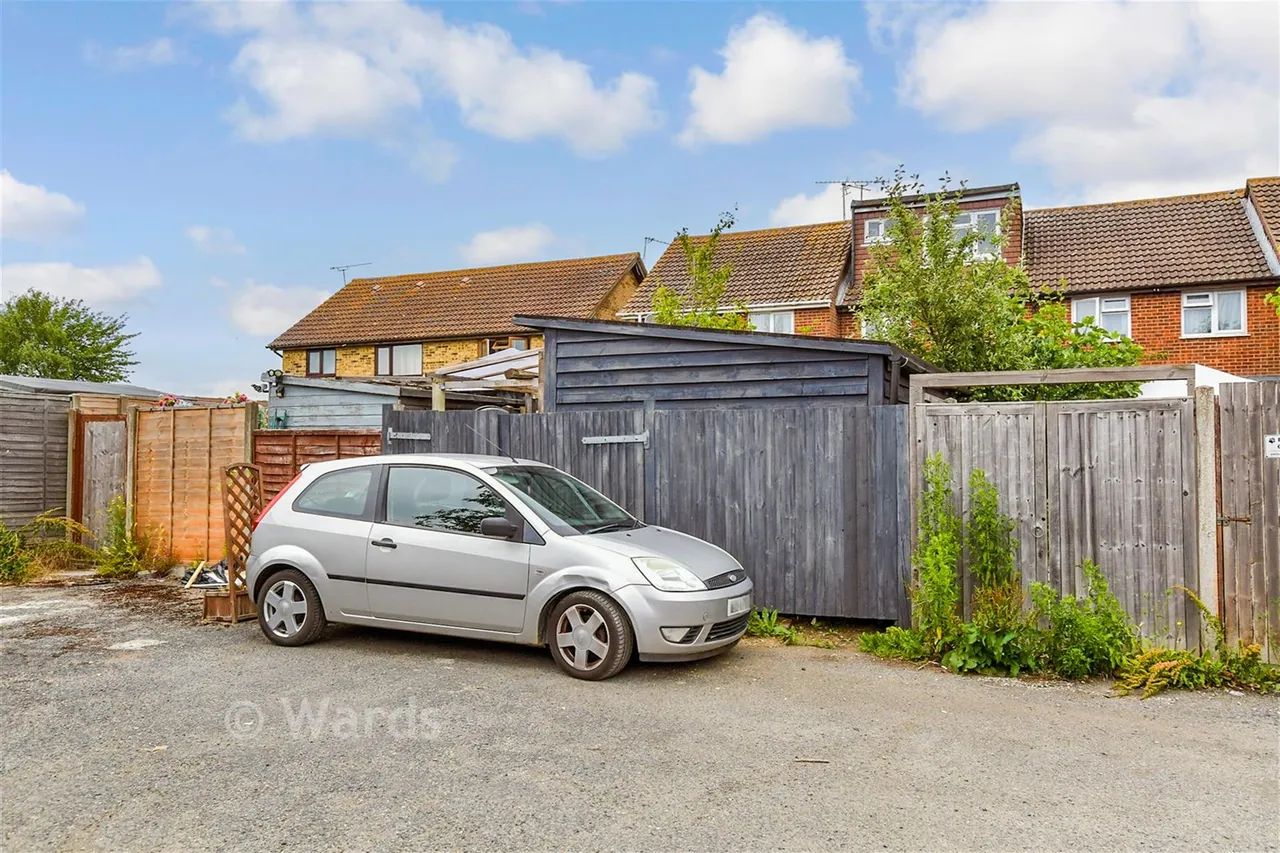Jenner Way, Eccles, ME20, photo 19