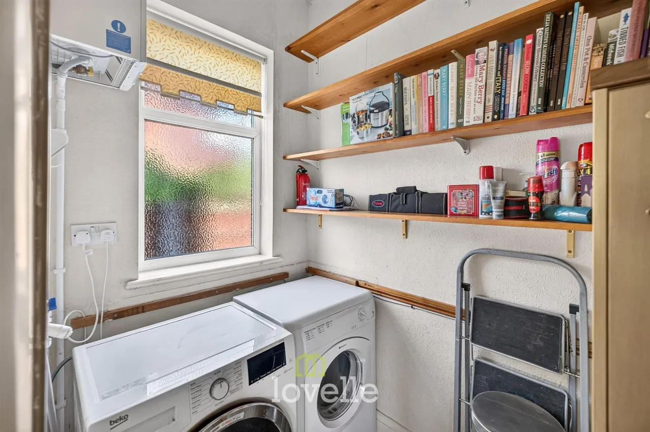 Bargate, Grimsby, DN34, photo 9