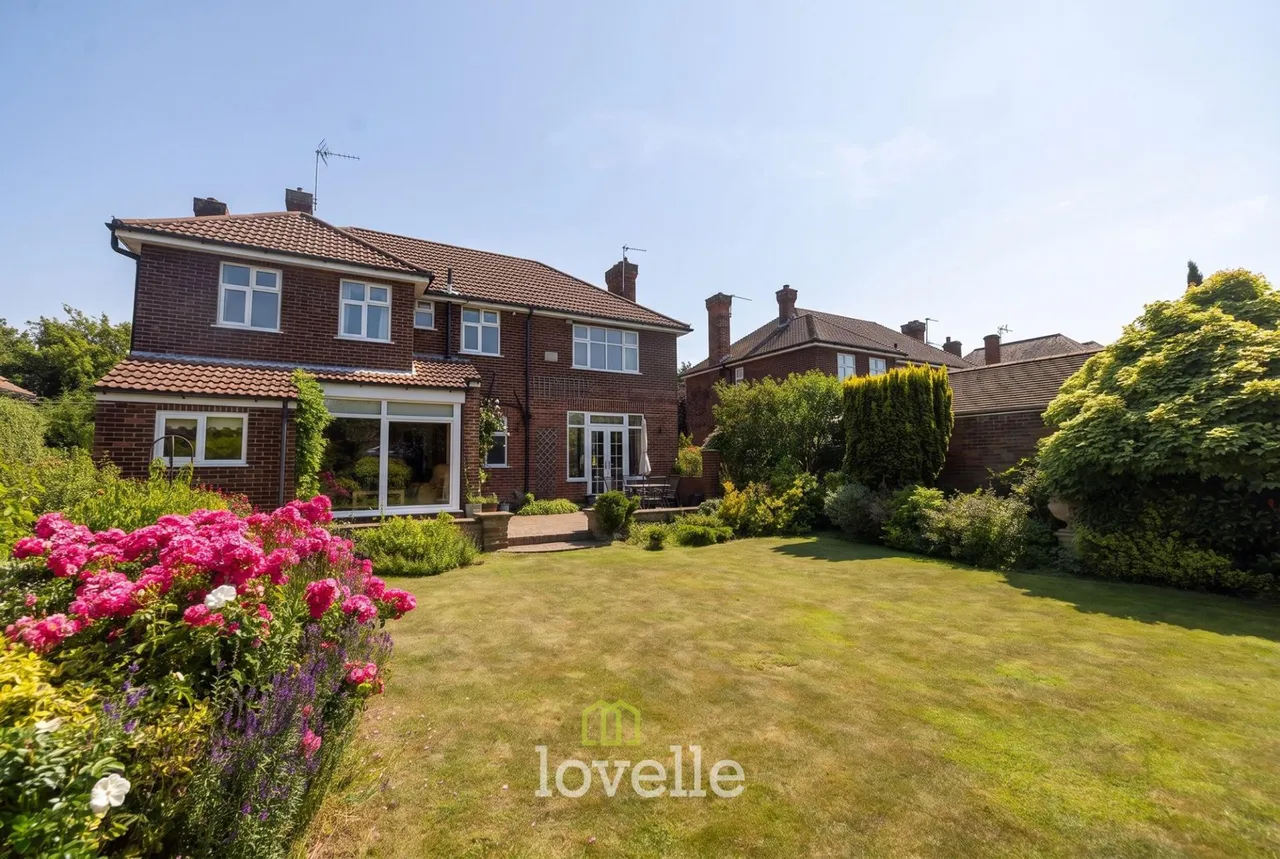 Bargate, Grimsby, DN34, photo 29