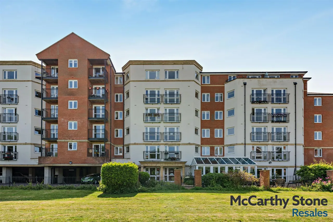 Jevington Gardens, Eastbourne, BN21, photo 25