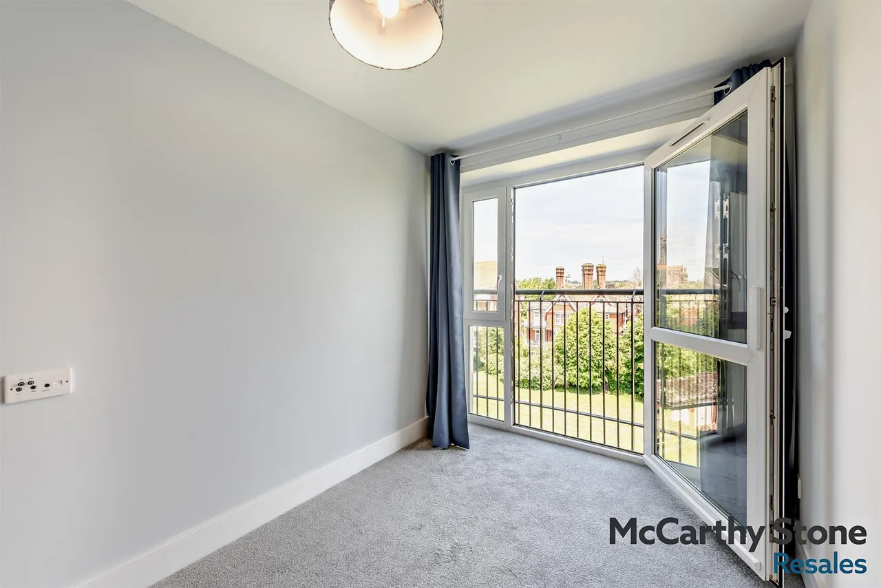 Jevington Gardens, Eastbourne, BN21, photo 3