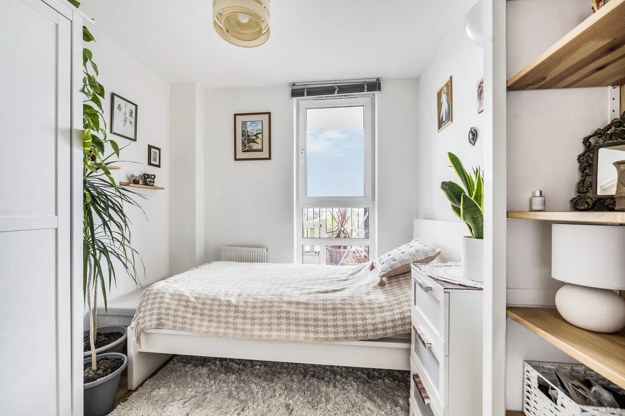 Flat 12, Solar House, 37 Station Road, London, photo 6