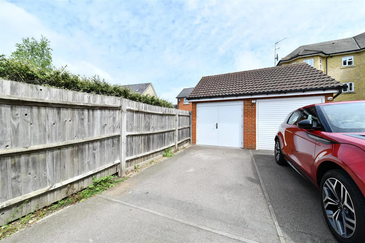 Mendip Way, Stevenage, Herts, SG1 6GY, photo 10