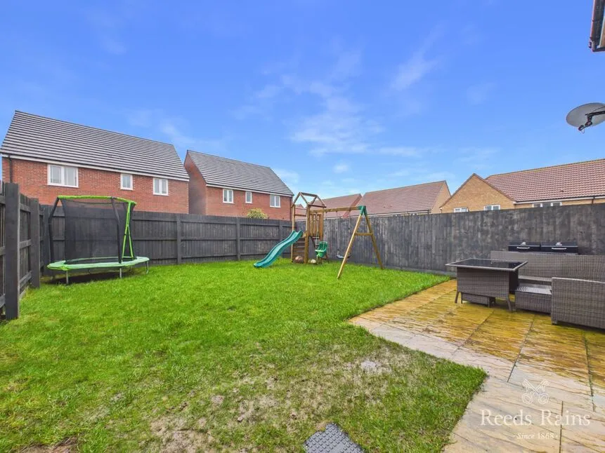 Farrier Way, East Ayton, YO13, photo 11