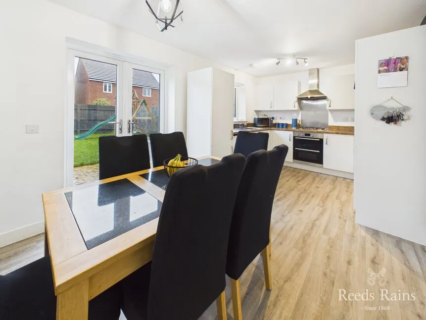 Farrier Way, East Ayton, YO13, photo 3