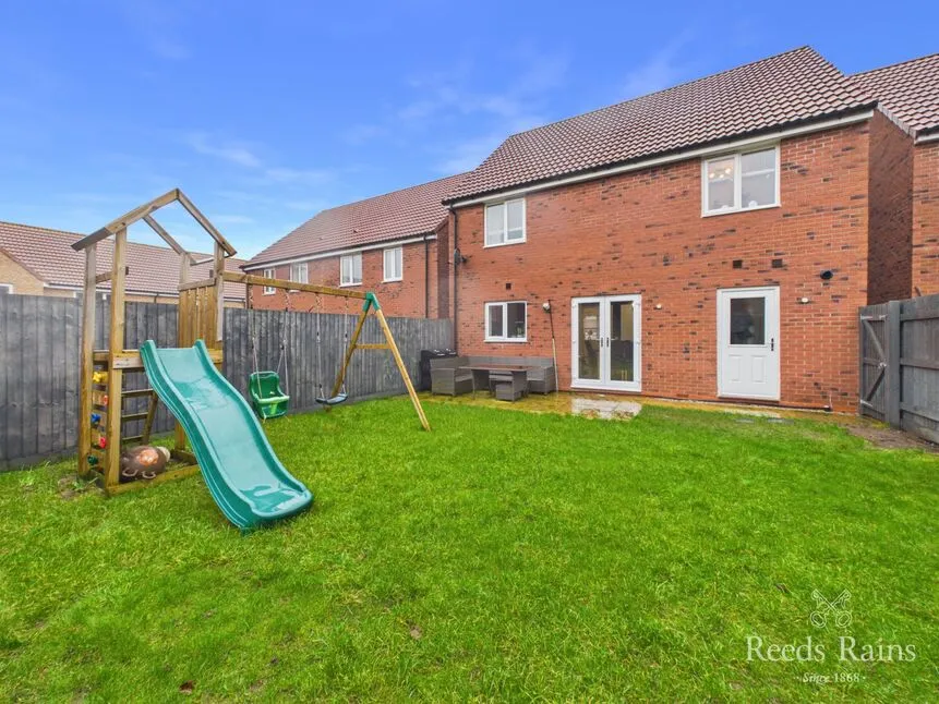 Farrier Way, East Ayton, YO13, photo 4