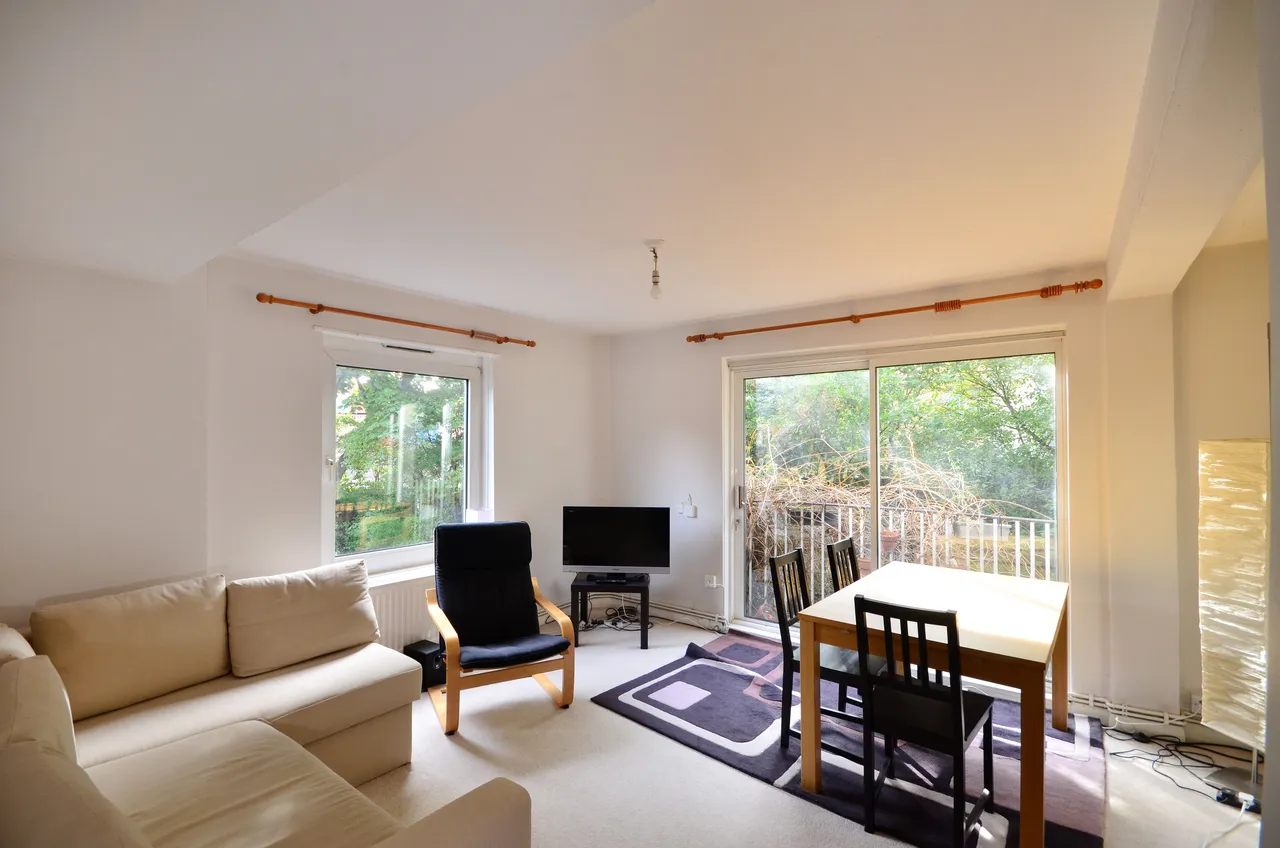 3 bed flat for sale — 2 Bridge House, Adelaide Road, London