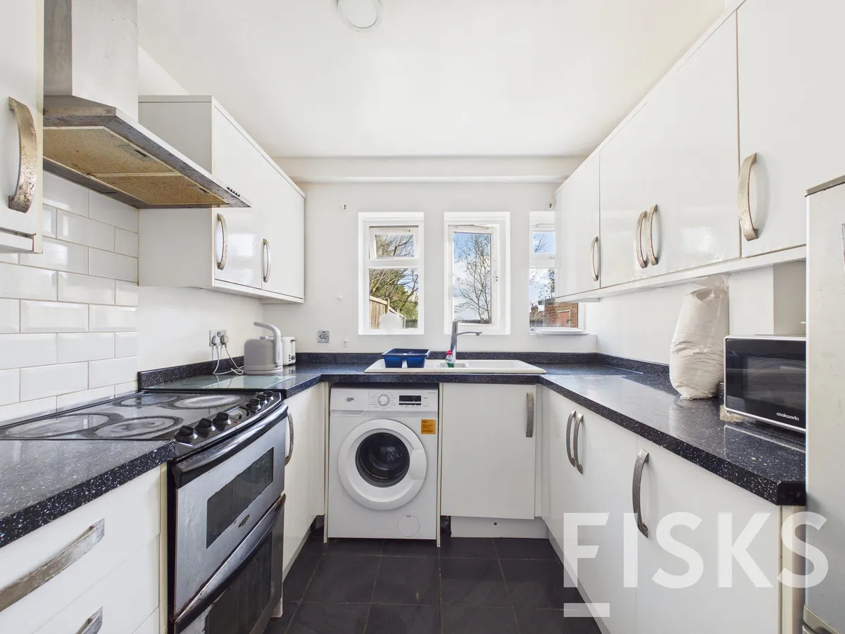 Moss Drive, Basildon, SS16, photo 3