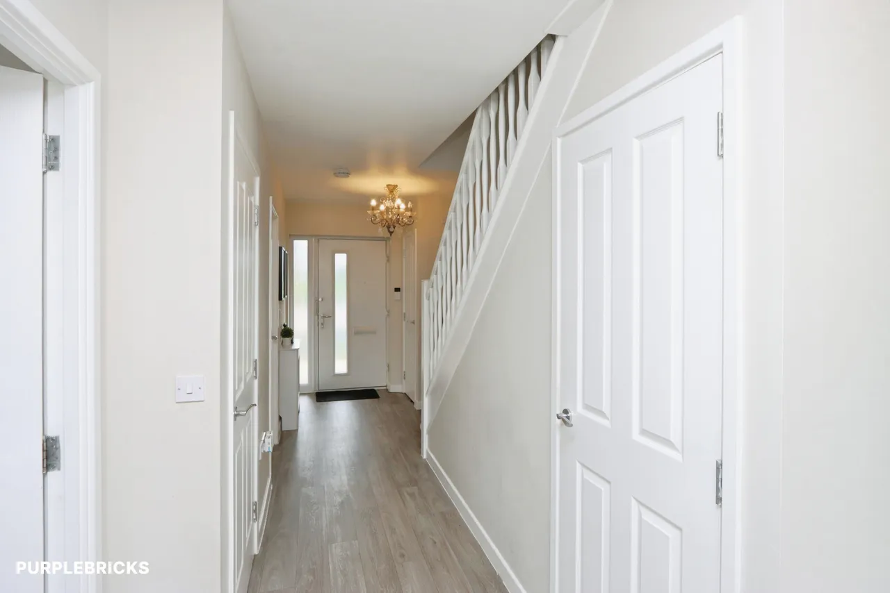 Queen Mary Road, Sheffield, S2, photo 13