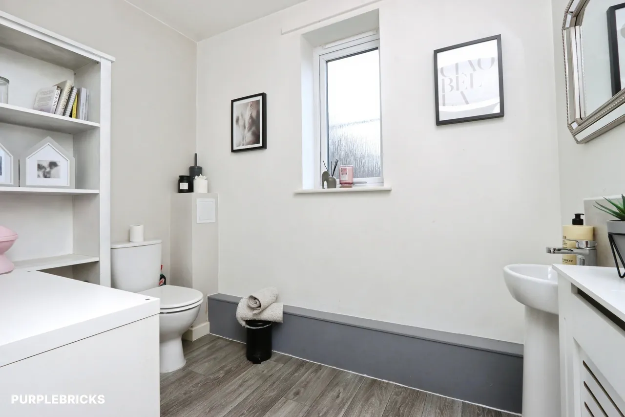 Queen Mary Road, Sheffield, S2, photo 29