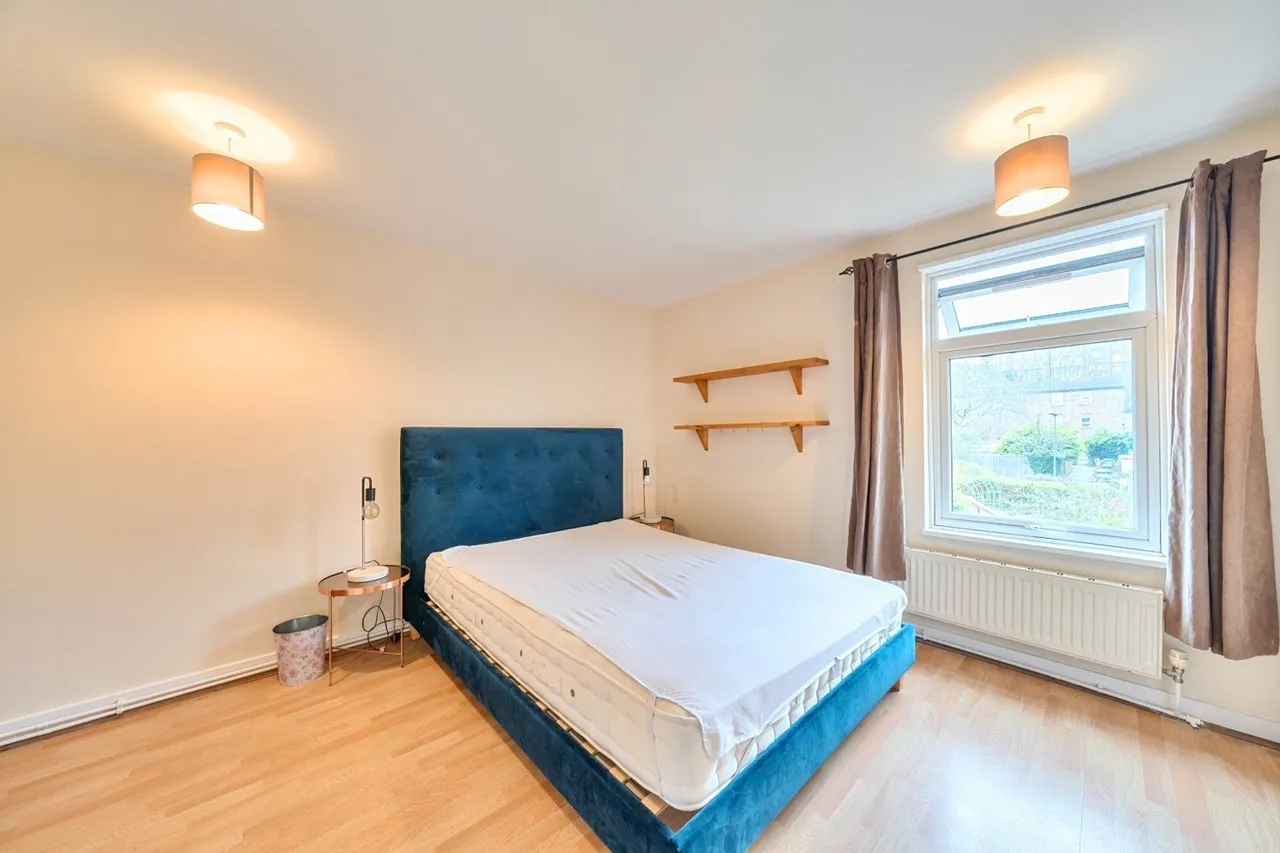 Walnut Tree Road, SE10, photo 15