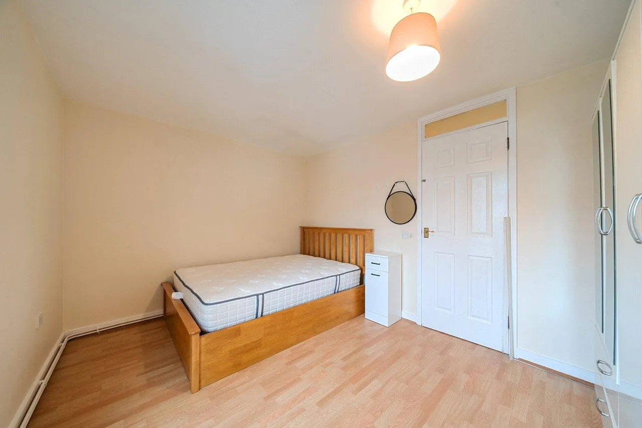 Walnut Tree Road, SE10, photo 16