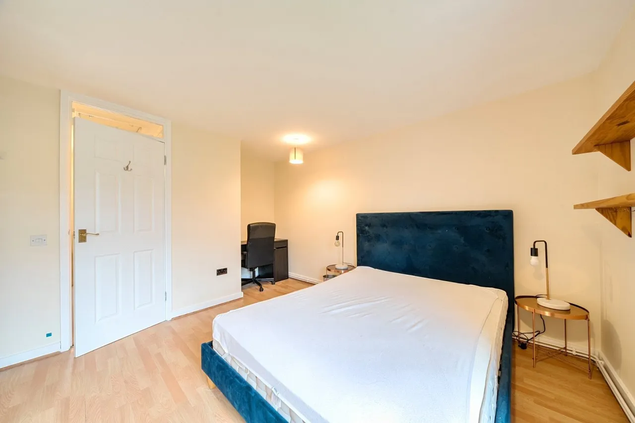 Walnut Tree Road, SE10, photo 14