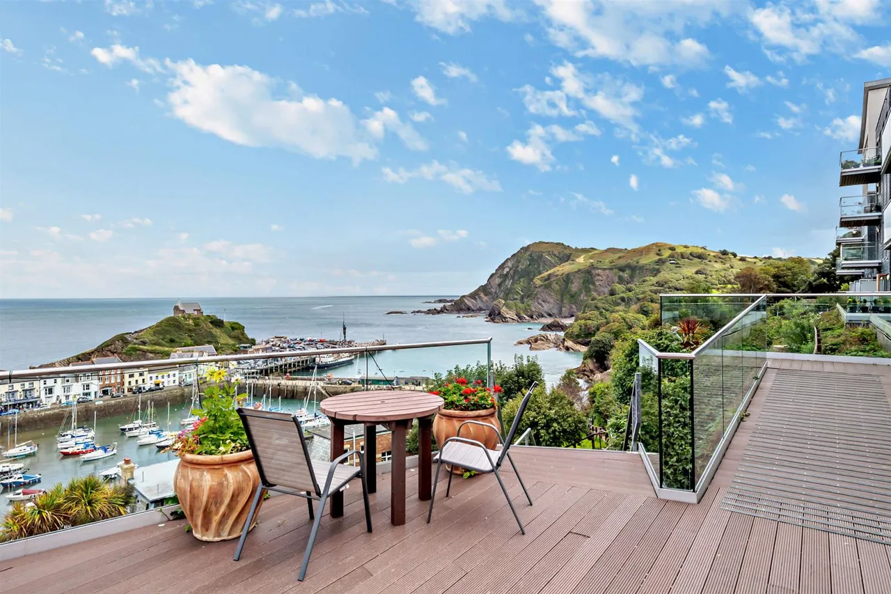 Hillsborough Road, Ilfracombe, EX34, photo 25