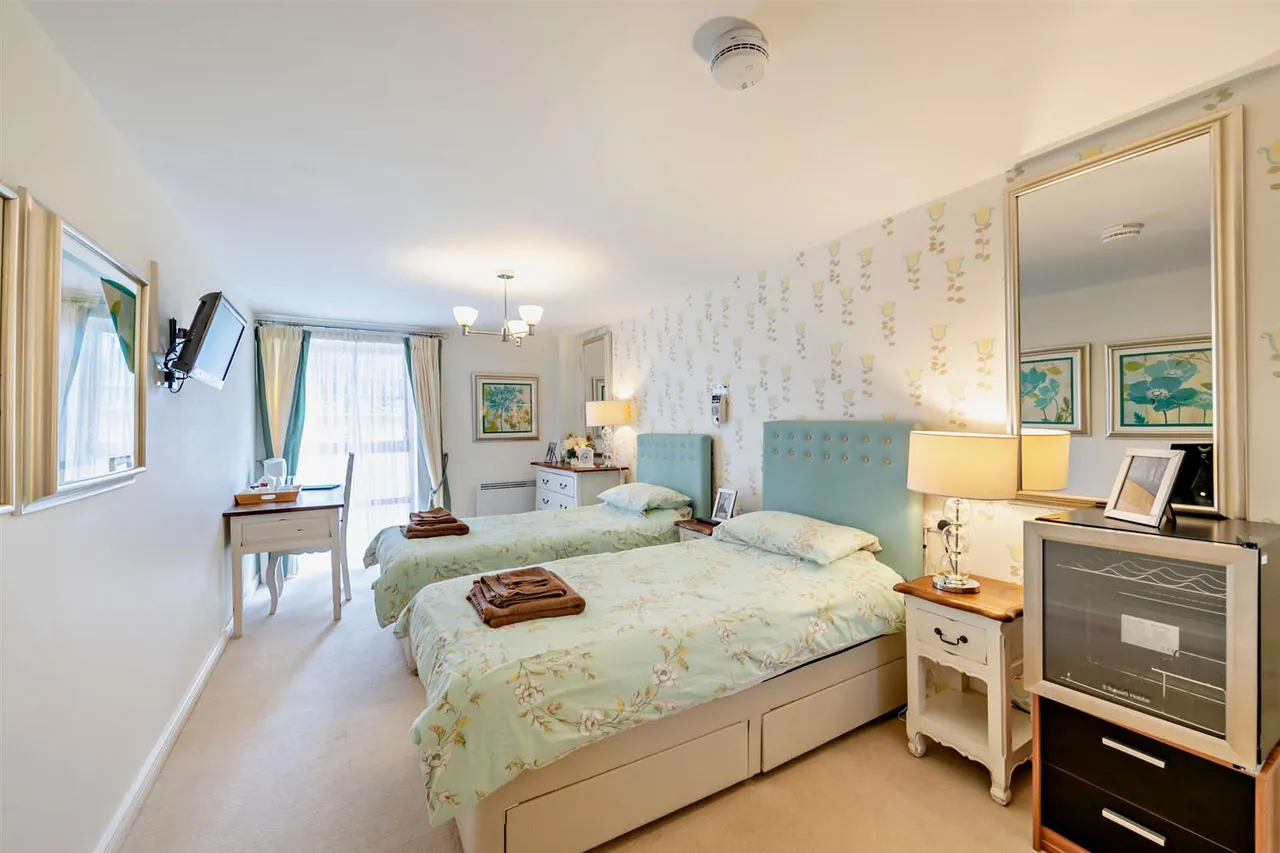 Hillsborough Road, Ilfracombe, EX34, photo 23