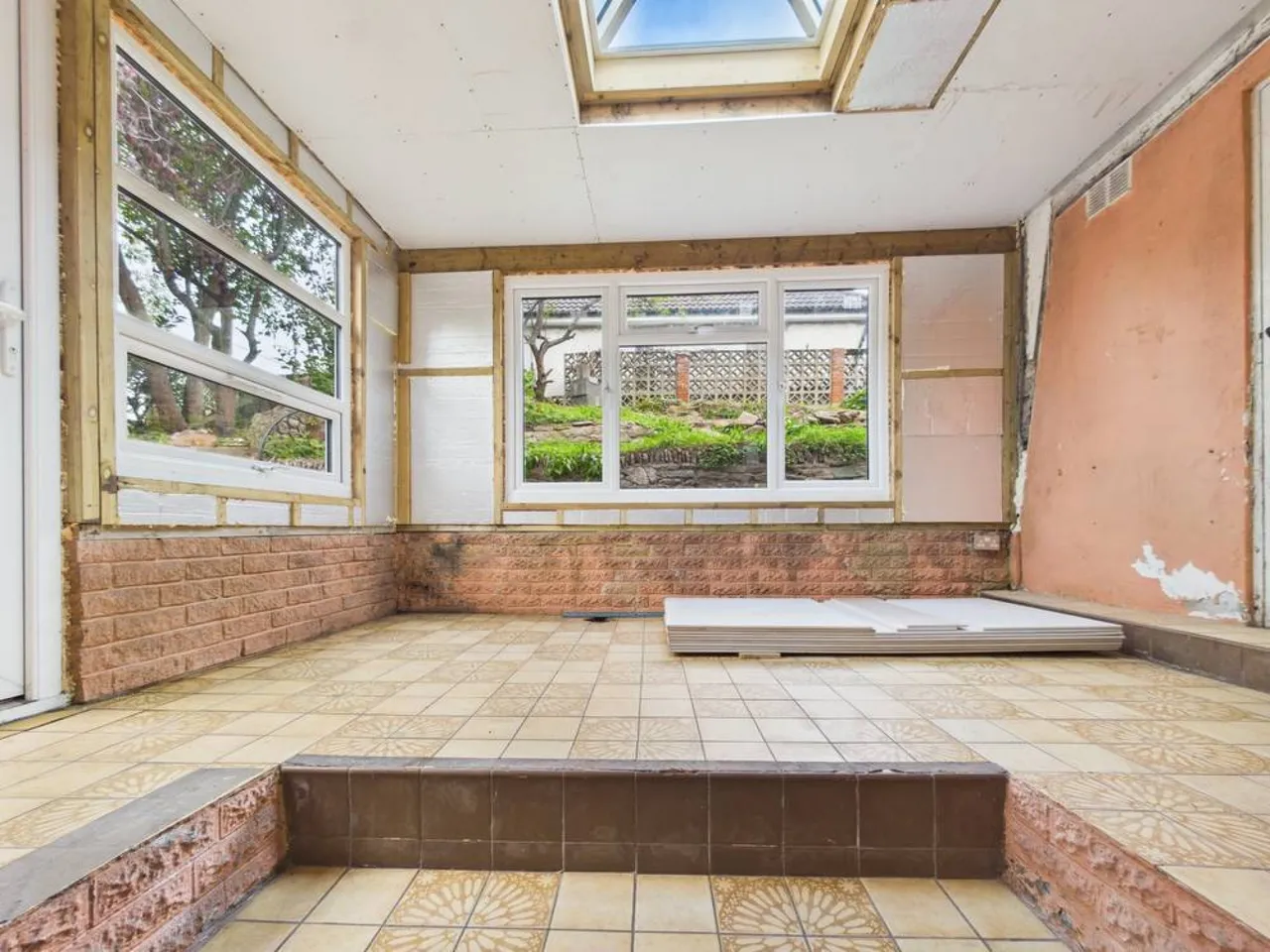 Wickham Court, Bristol, BS16, photo 4