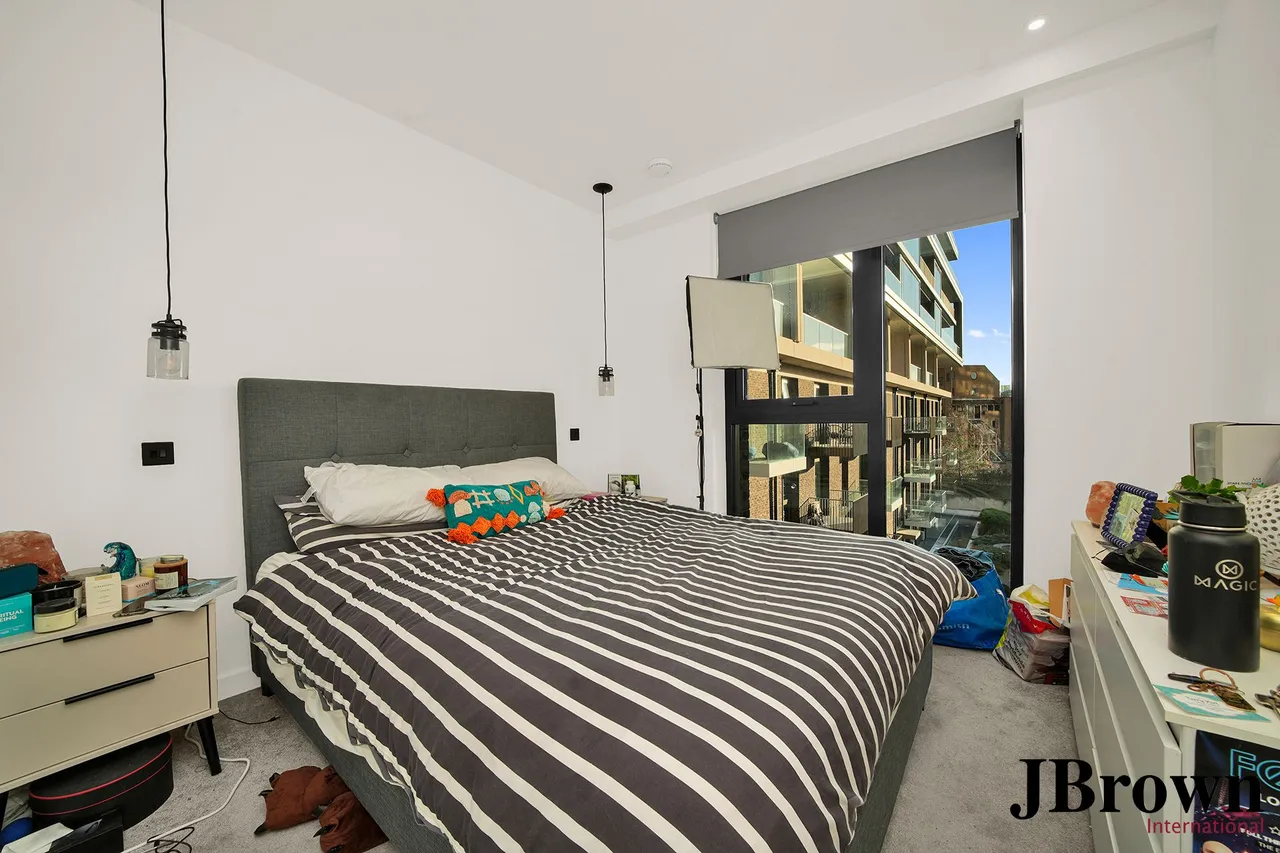 Merino Gardens, St Katharine's & Wapping, E1W, photo 11