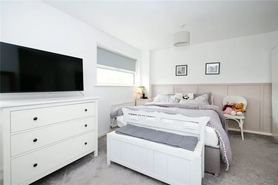 Hoyle Court Avenue, Baildon, West Yorkshire, BD17, photo 4