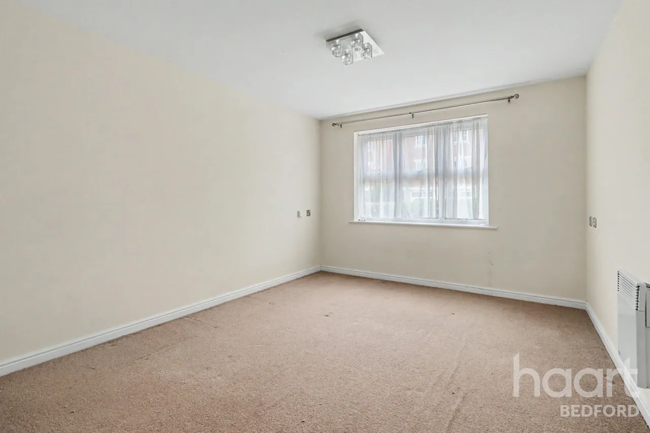 Crowe Road, Bedford, MK40, photo 14