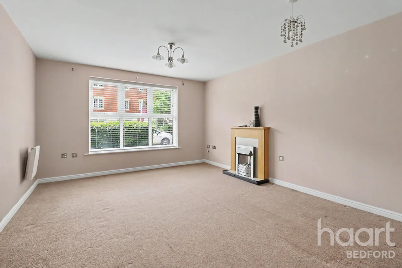 Crowe Road, Bedford, MK40, photo 4