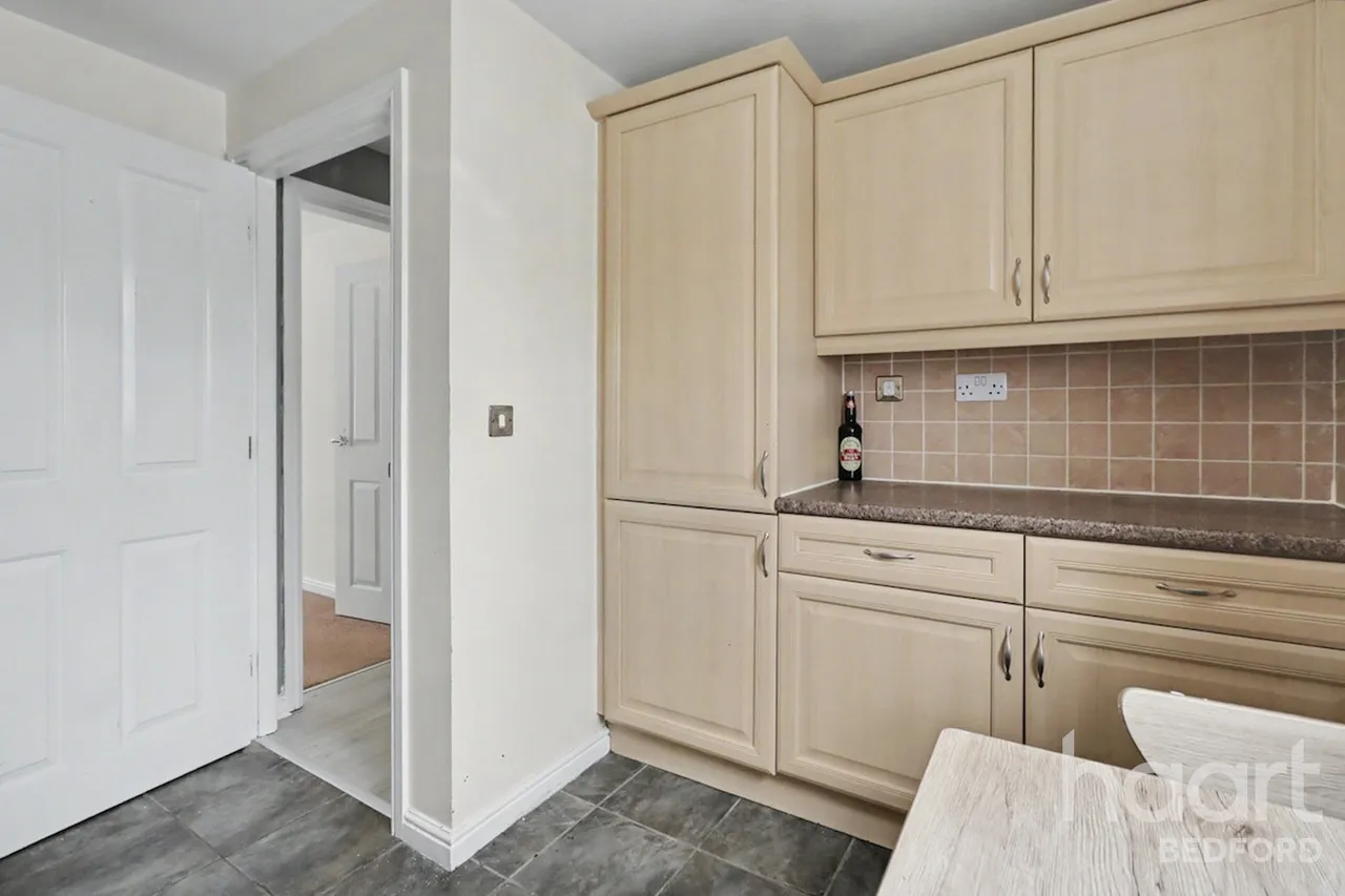 Crowe Road, Bedford, MK40, photo 10
