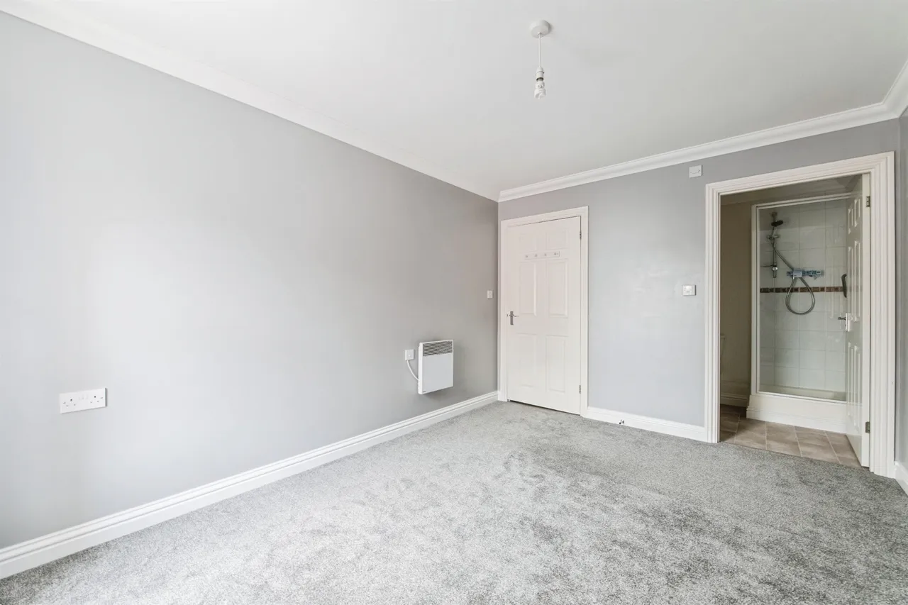 West Street, Axminster, EX13, photo 6