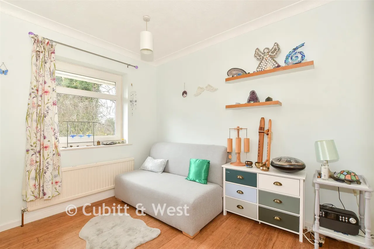 Rectory Walk, Storrington, RH20, photo 8