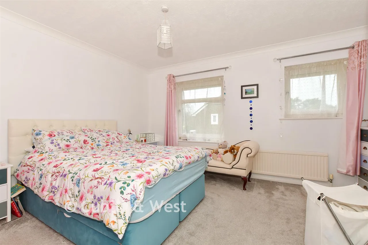 Rectory Walk, Storrington, RH20, photo 7