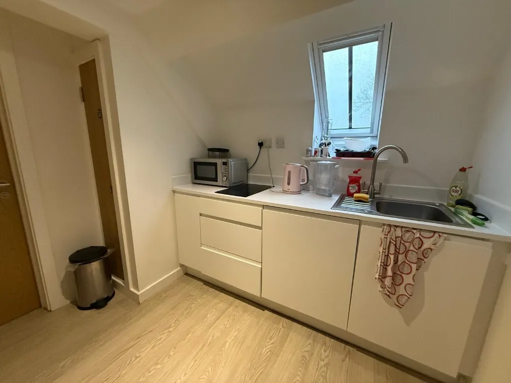 2 bed flat to rent, Orme Road, Newcastle-Under-Lyme, ST5