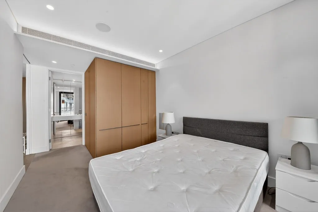 Rathbone Place, Marylebone, W1T, photo 14