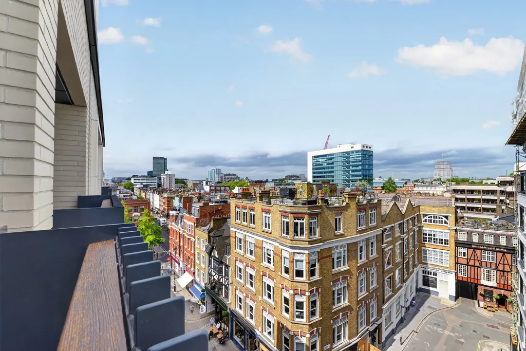 1 bed flat for sale, Rathbone Place, Marylebone, W1T