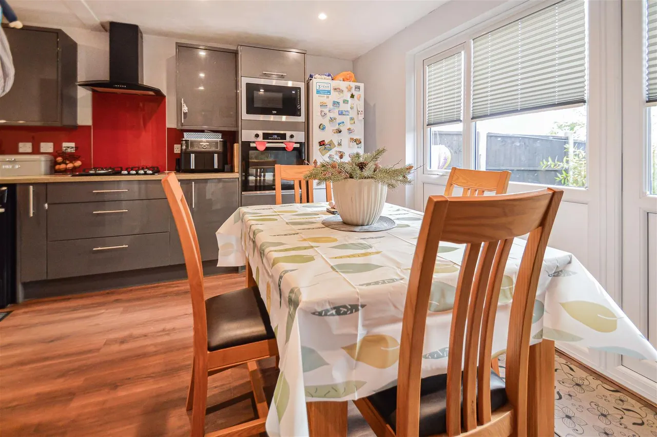 Dalham Place, Haverhill, CB9, photo 5