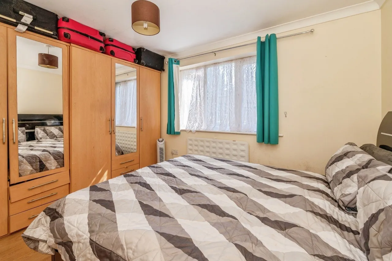 Conway Gardens, Grays, Essex, RM17, photo 11