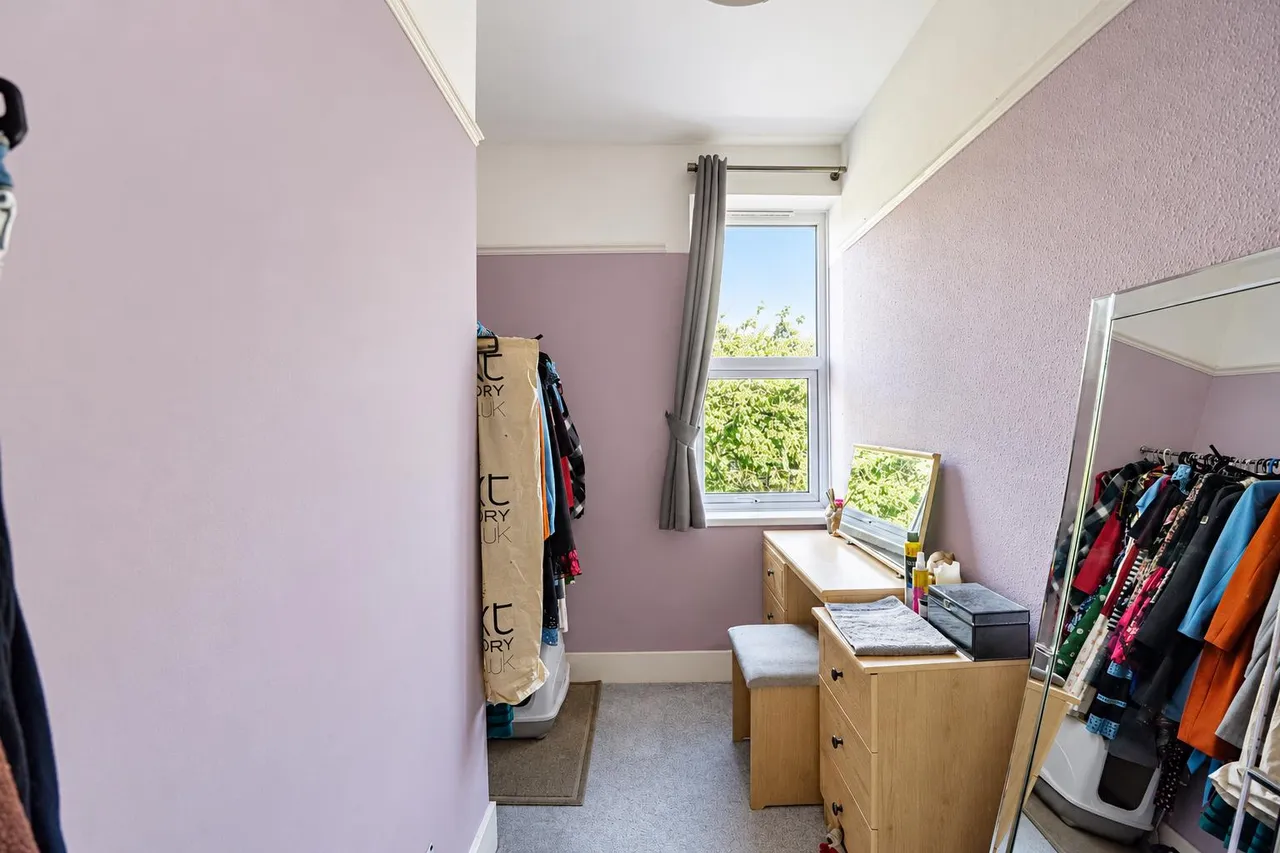 Hollington Old Lane, St. Leonards-On-Sea, photo 8