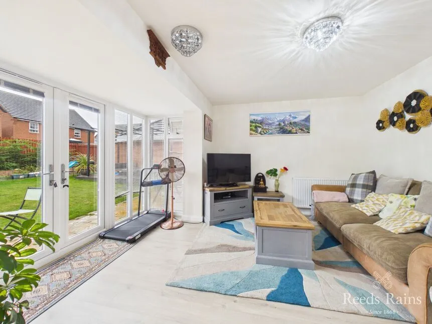 Nuthatch Close, Wynyard, TS22, photo 7